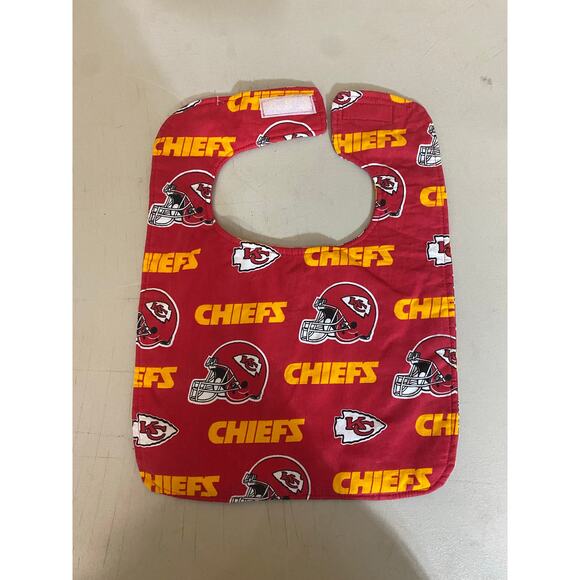 Kansas City Chiefs Baby Bib Red NFL Infant Sports Football Logo Clean - Picture 4 of 4